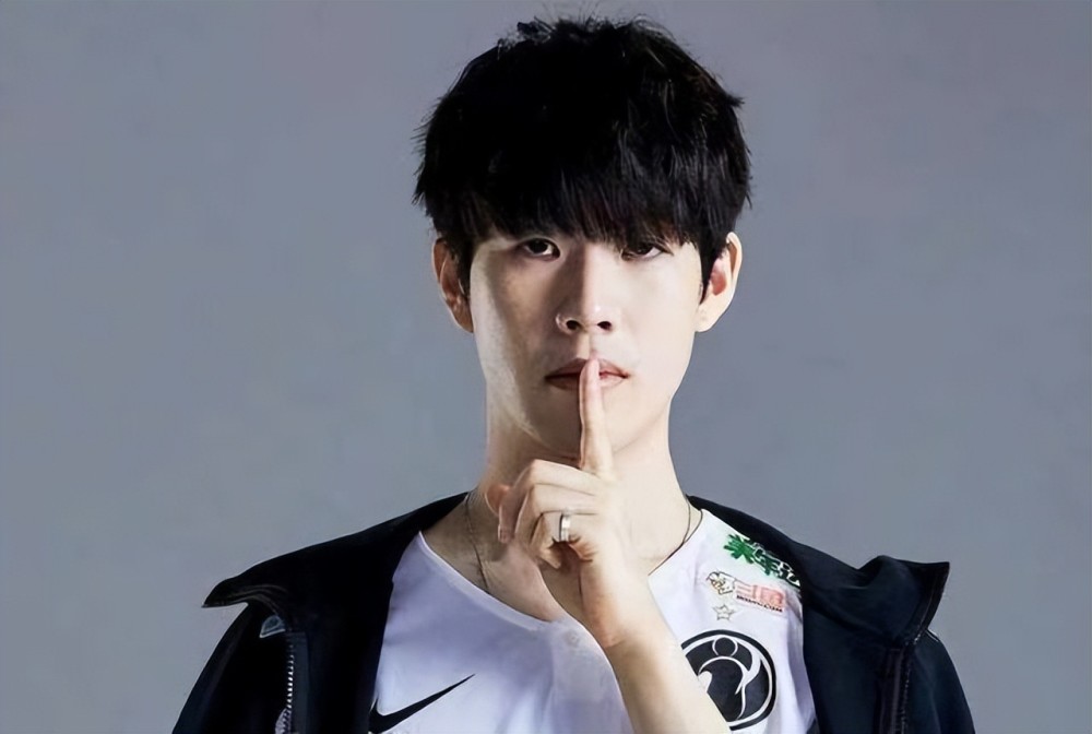 提供了一个 提供了一个