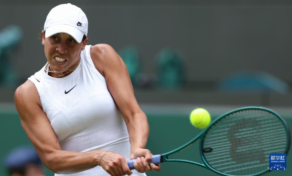 萨拉赫在球 萨拉赫在球